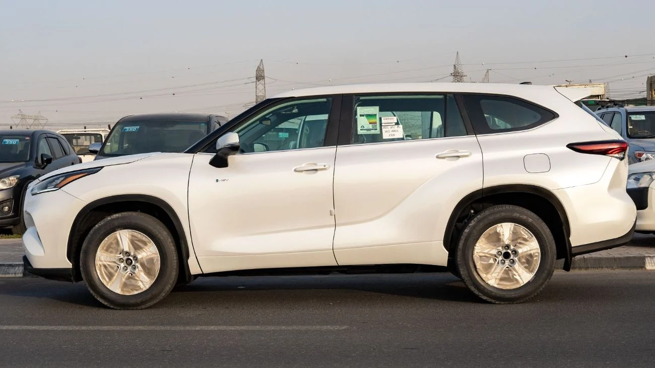 Toyota  2025