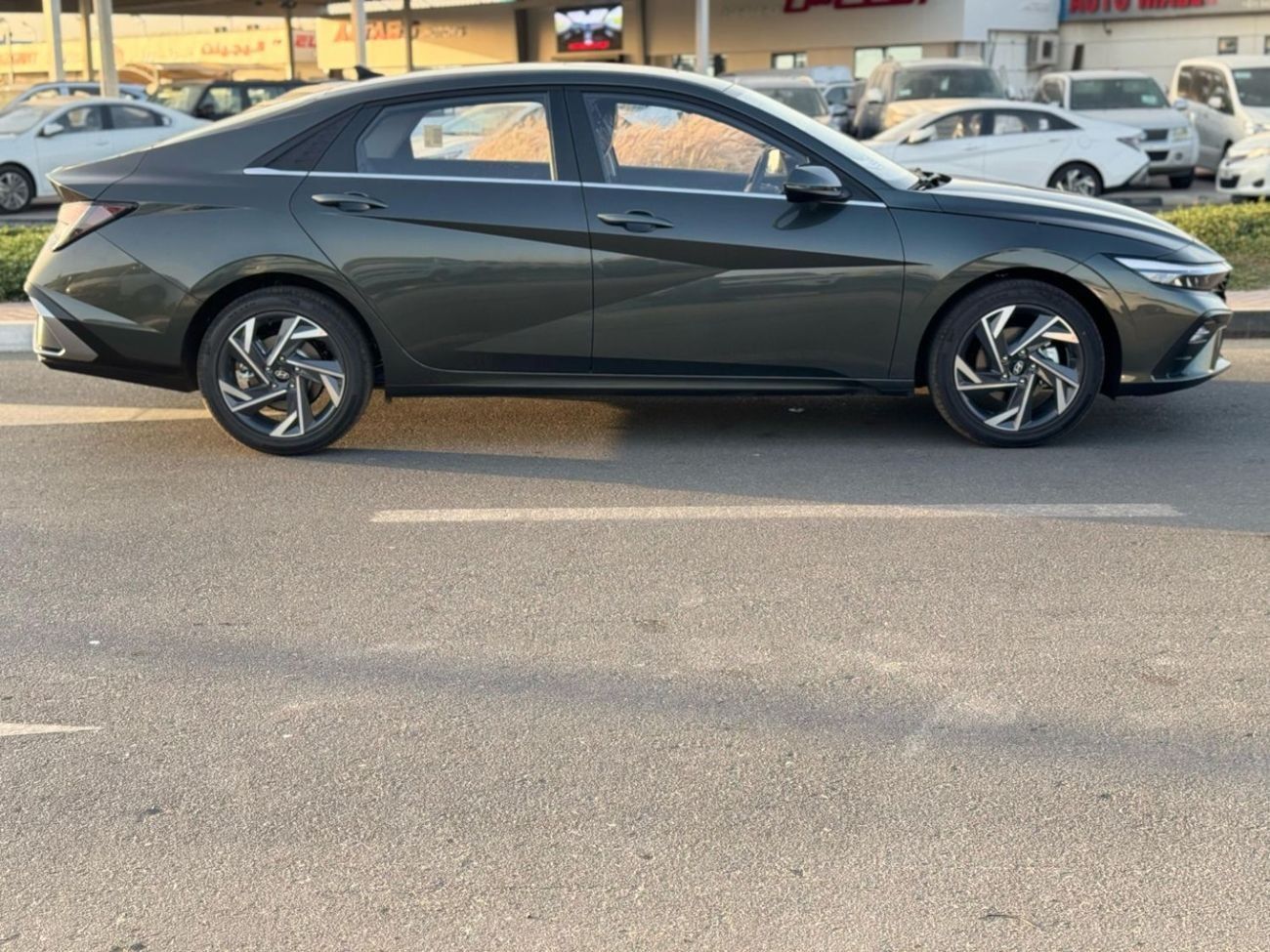 Hyundai  2025