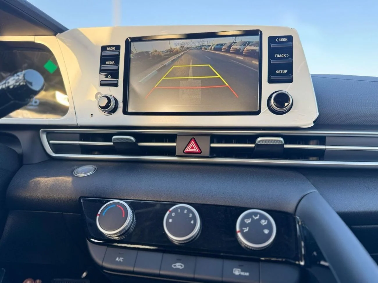 Hyundai  2025